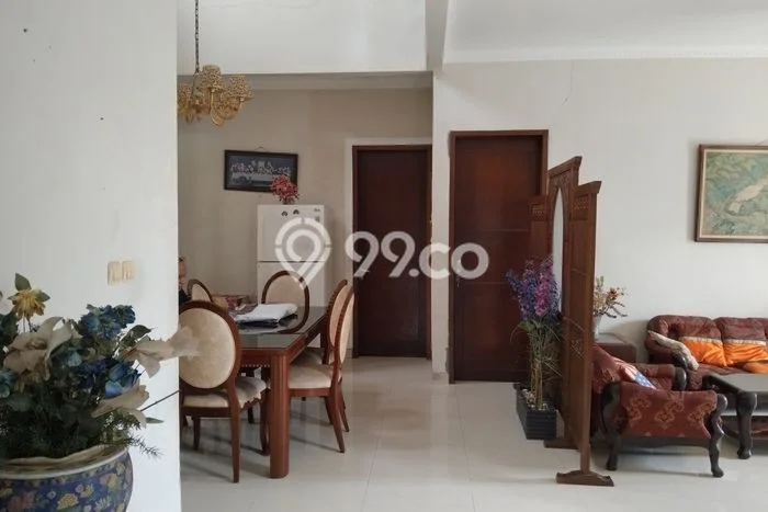 Rumah Luxury Modern Tanpa Renovasi di BSD Griya Loka Tangerang Rumah Luxury Modern Tanpa Renovasi di BSD Griya Loka Tangerang