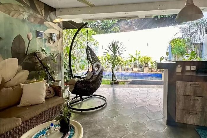 For Sale Rumah Mewah Exclusive di Pondok Aren, Tangerang Selatan For Sale Rumah Mewah Exclusive di Pondok Aren, Tangerang Selatan
