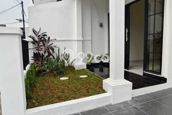Rumah Luas Asri 3 KT Siap Pakai di BSD Griya Loka Tangerang Rumah Luas Asri 3 KT Siap Pakai di BSD Griya Loka Tangerang