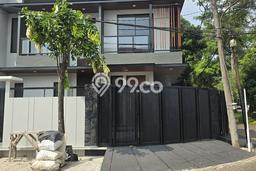 Rumah Elit LB 187m2 Siap Huni Desain Elegan di BSD Griya Loka, Tangerang Rumah Elit LB 187m2 Siap Huni Desain Elegan di BSD Griya Loka, Tangerang