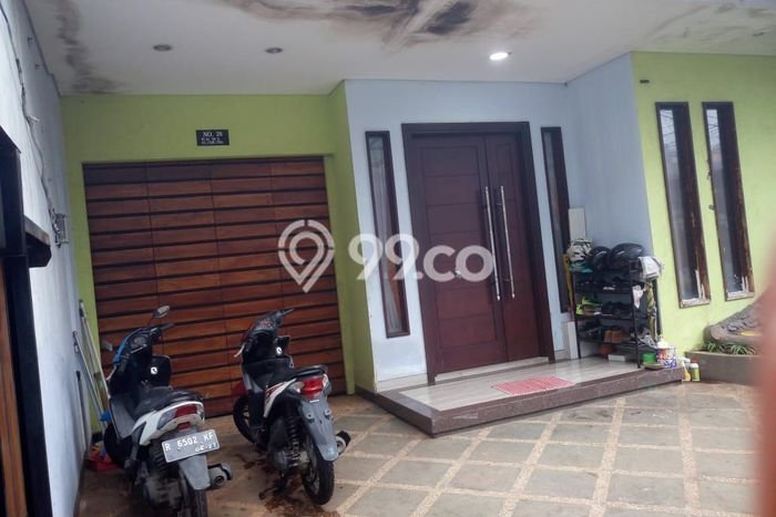 Hunian Cantik Modern Lb 250m2 di Kembangan, Jakarta Barat Hunian Cantik Modern Lb 250m2 di Kembangan, Jakarta Barat