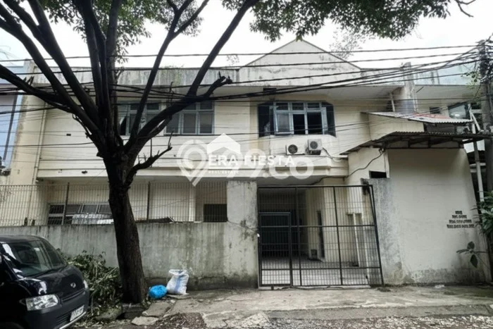 KAWASAN BISNIS! Gudang Kawasan , Luas 725m2m², Lokasi Premium KAWASAN BISNIS! Gudang Kawasan , Luas 725m2m², Lokasi Premium