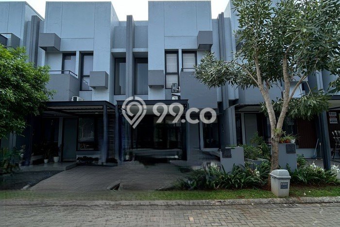 Rumah Luas Asri 3 KT Siap Pakai di BSD City Tangerang Rumah Luas Asri 3 KT Siap Pakai di BSD City Tangerang