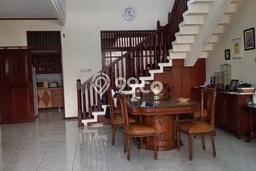 Ready to Use! Premium House LT 330m2 Desain Modern di Kedoya Ready to Use! Premium House LT 330m2 Desain Modern di Kedoya