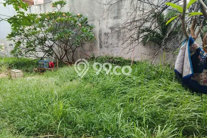 Lahan Kosong Dijual di Jakarta Timur dengan Area 225m2 Lahan Kosong Dijual di Jakarta Timur dengan Area 225m2