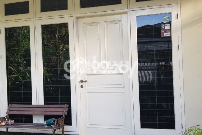 Rumah Eksklusif Dijual LT 178m2 di Kebon Jeruk, Jakarta Barat Rumah Eksklusif Dijual LT 178m2 di Kebon Jeruk, Jakarta Barat