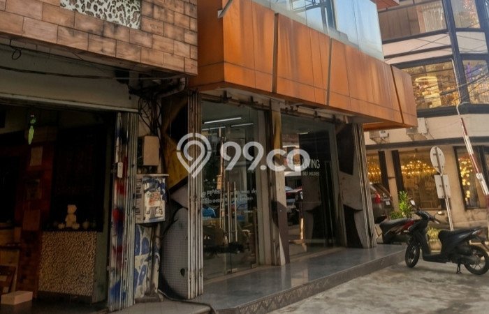 Unit Ruko Dijual di Kebayoran Baru Jakarta Selatan 210m2 Unit Ruko Dijual di Kebayoran Baru Jakarta Selatan 210m2