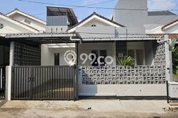 Jarang Ada! Rumah Kontrakan 3 Kamar Nyaman Siap Huni Bintaro Jarang Ada! Rumah Kontrakan 3 Kamar Nyaman Siap Huni Bintaro