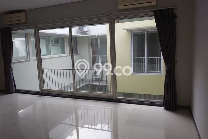 Hunian Modern dengan LT 270m2 & LB 400m2 Dikontrakkan di Kuningan Hunian Modern dengan LT 270m2 & LB 400m2 Dikontrakkan di Kuningan