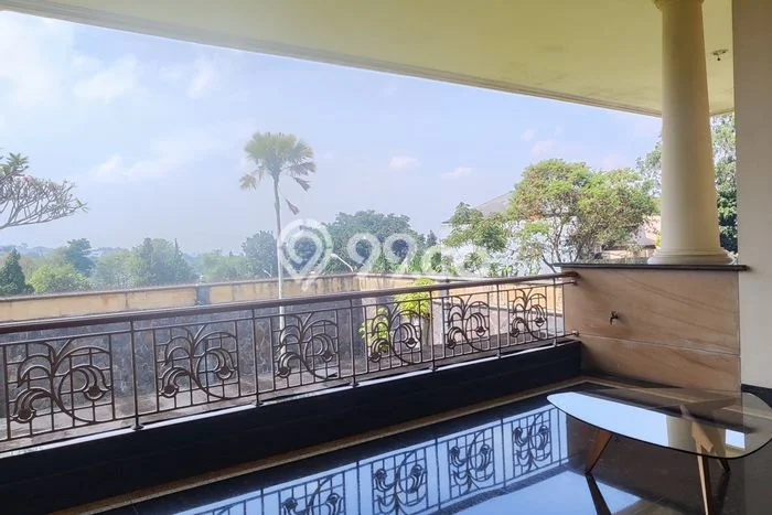 Ready to Use! Luxury House LT 1248m2 Desain Elegan di Setiabudi Ready to Use! Luxury House LT 1248m2 Desain Elegan di Setiabudi