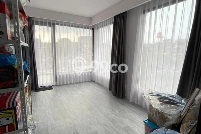 For Sale! Premium House LT 258m2 Desain Modern di Setiabudi For Sale! Premium House LT 258m2 Desain Modern di Setiabudi