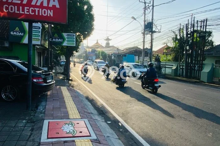 AREA BERKEMBANG! Ruko For Rent Kawasan Denpasar Timur, Luas 55m², Ready Bisnis AREA BERKEMBANG! Ruko For Rent Kawasan Denpasar Timur, Luas 55m², Ready Bisnis