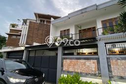 Best Deal Hunian Premium Ideal dan Luas di Banjarsari, Solo Best Deal Hunian Premium Ideal dan Luas di Banjarsari, Solo