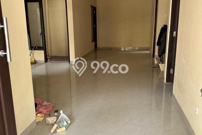 Rumah di Colomadu, Karanganyar, LT 116m2m² Bangunan 180m2m² Rumah di Colomadu, Karanganyar, LT 116m2m² Bangunan 180m2m²