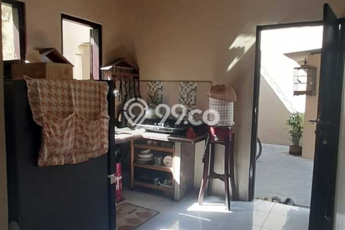Siap Huni Rumah Mewah 7 Kamar di Pasar Kliwon Dekat ke Mana Saja Siap Huni Rumah Mewah 7 Kamar di Pasar Kliwon Dekat ke Mana Saja