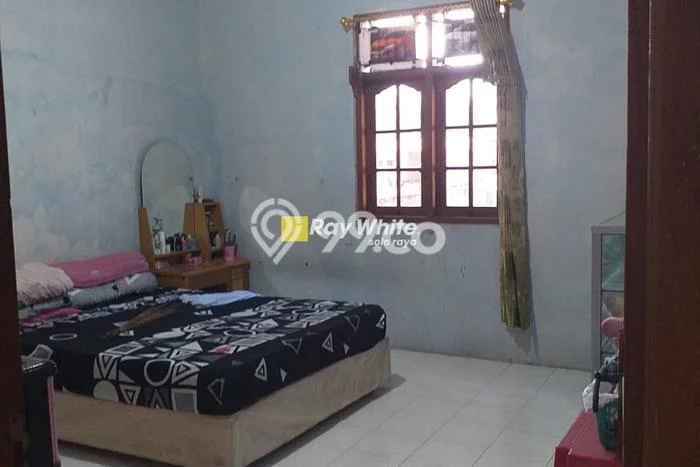 For Sale Rumah 3 Kamar Lokasi Ideal Bagus dan Strategis di Matesih For Sale Rumah 3 Kamar Lokasi Ideal Bagus dan Strategis di Matesih