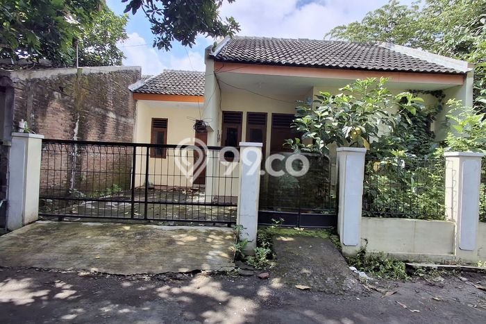 For Sale Hunian Rumah Nyaman 2 KT di Klodran, Karanganyar For Sale Hunian Rumah Nyaman 2 KT di Klodran, Karanganyar