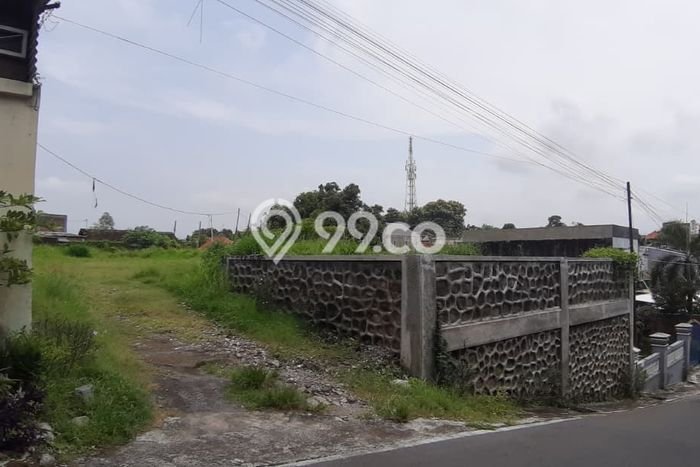 Tanah Dijual Area Strategis di Mojosongo Surakarta 688m2 Tanah Dijual Area Strategis di Mojosongo Surakarta 688m2
