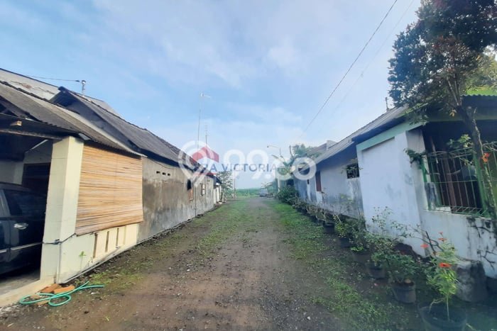 Tanah Strategis di Jombang, Luas 140m2m², Cocok untuk Perumahan Tanah Strategis di Jombang, Luas 140m2m², Cocok untuk Perumahan
