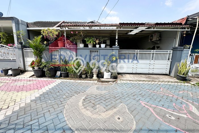 Jual Rumah Strategis Bagus Punya 3 KT di Pakis Malang SHM Jual Rumah Strategis Bagus Punya 3 KT di Pakis Malang SHM