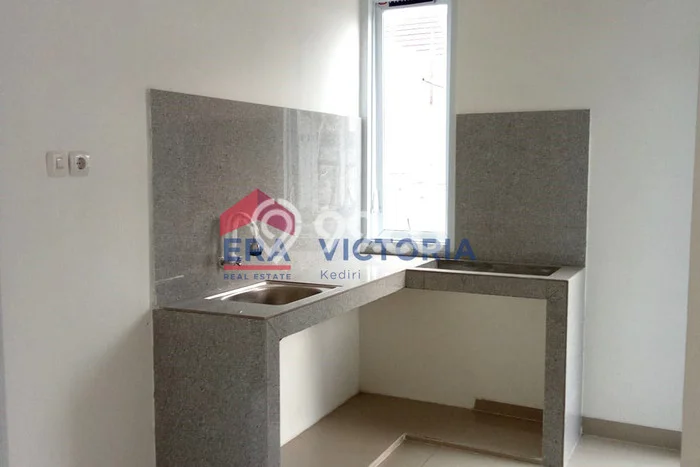 Dijual Rumah 3 Kamar Lokasi Ideal Bagus dan Strategis di Mojoroto Dijual Rumah 3 Kamar Lokasi Ideal Bagus dan Strategis di Mojoroto