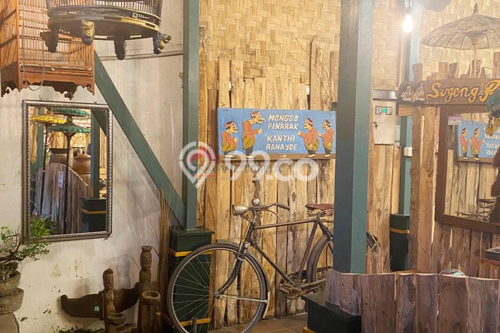 Dijual Cepat Rumah Bagus Siap Huni LB 130m2 di Sukun, Malang Dijual Cepat Rumah Bagus Siap Huni LB 130m2 di Sukun, Malang
