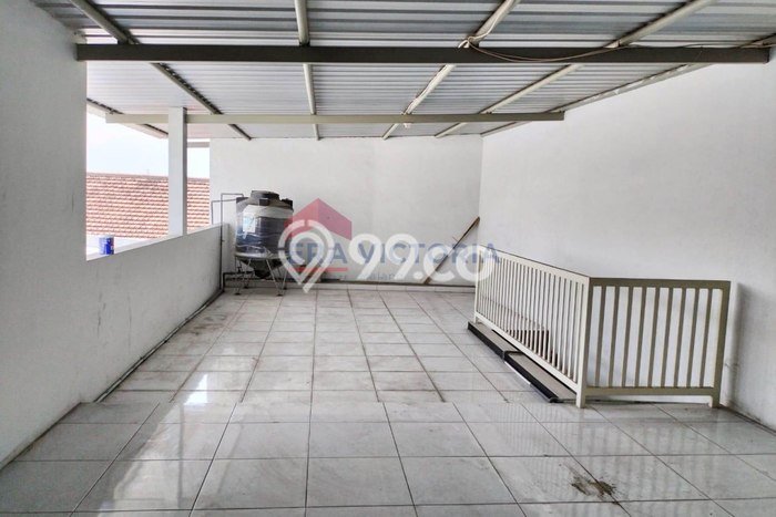 Ruko Disewakan di Kawasan Ramai Pakis, Malang Ruko Disewakan di Kawasan Ramai Pakis, Malang
