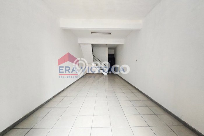 Ruko untuk disewa di Blimbing punya LT 56m2 & LB 112m2 harga sewa kompetitif Ruko untuk disewa di Blimbing punya LT 56m2 & LB 112m2 harga sewa kompetitif