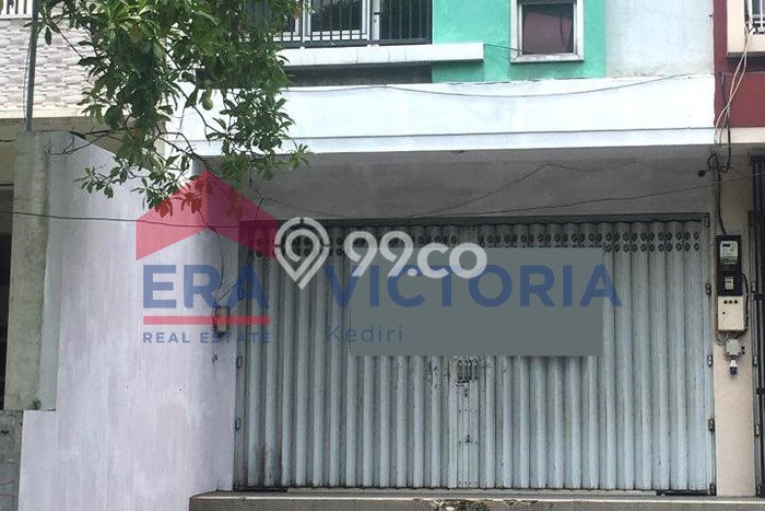 Disewakan Ruko di Kawasan Ramai Kediri Luas 90m2 Disewakan Ruko di Kawasan Ramai Kediri Luas 90m2