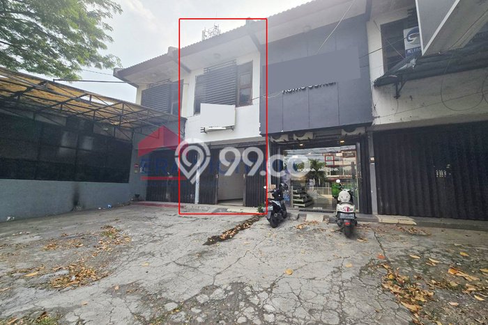 Ruko untuk disewa di Blimbing punya LT 56m2 & LB 112m2 harga sewa kompetitif Ruko untuk disewa di Blimbing punya LT 56m2 & LB 112m2 harga sewa kompetitif