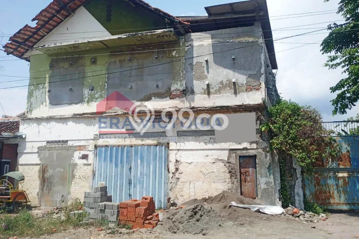 Lahan Dijual Lokasi Banyuwangi, Banyuwangi dengan Luas Tanah 300m2 dan Status SHM Lahan Dijual Lokasi Banyuwangi, Banyuwangi dengan Luas Tanah 300m2 dan Status SHM