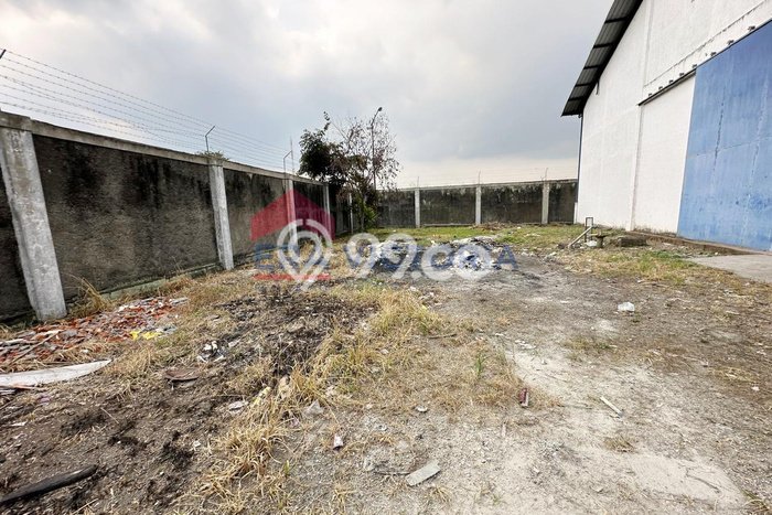 LOKASI STRATEGIS! Gudang Kawasan Pakisaji, Luas 800m2m², Kawasan Berkembang, Ready Bisnis LOKASI STRATEGIS! Gudang Kawasan Pakisaji, Luas 800m2m², Kawasan Berkembang, Ready Bisnis