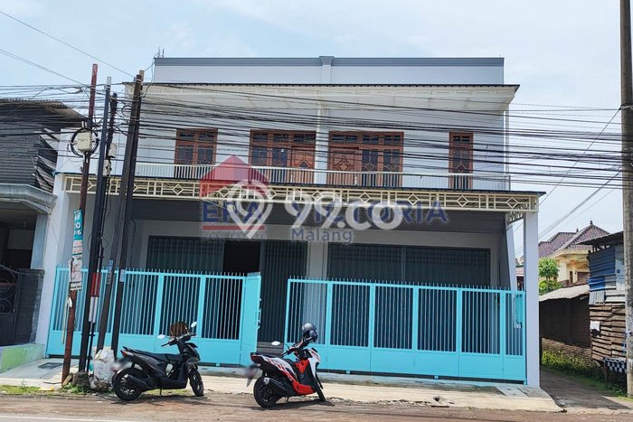 Ruko Disewakan di Kawasan Ramai Pakis, Malang Ruko Disewakan di Kawasan Ramai Pakis, Malang