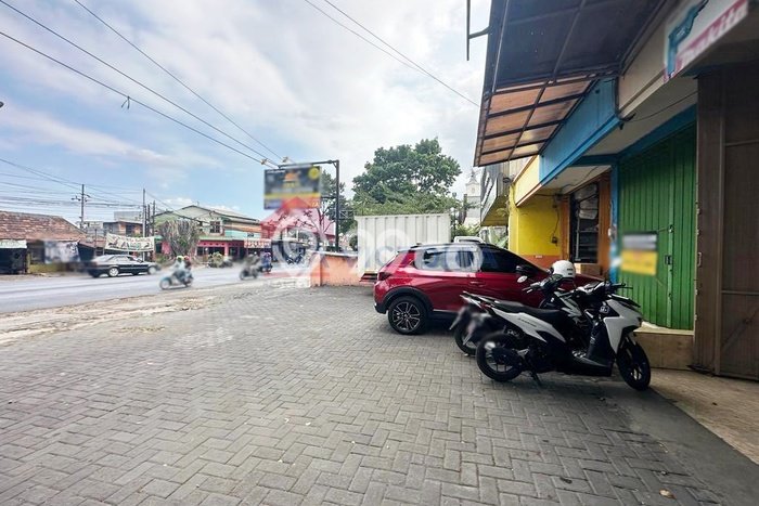 Tersedia Ruko Bisnis di Blimbing Malang Harga Sewa Menarik Bisa Nego Tersedia Ruko Bisnis di Blimbing Malang Harga Sewa Menarik Bisa Nego