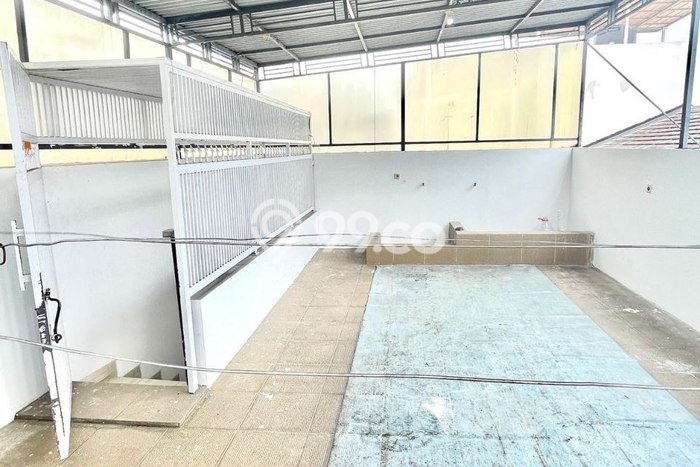 Dijual Cepat Rumah Minimalis & Modern LB 210m2 di Bandung Kota Dijual Cepat Rumah Minimalis & Modern LB 210m2 di Bandung Kota