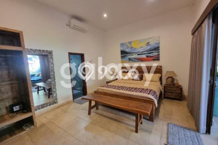LOKASI PREMIUM! Vila di Kuta, Luas 250m2m², Akses Mudah Pusat Kota LOKASI PREMIUM! Vila di Kuta, Luas 250m2m², Akses Mudah Pusat Kota