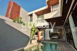 HARGA MENARIK! Vila Kawasan Mengwi, Luas 200m2m², Area Strategis dengan akses bagus HARGA MENARIK! Vila Kawasan Mengwi, Luas 200m2m², Area Strategis dengan akses bagus