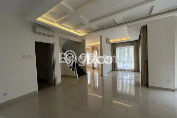 Rumah Luxury Modern Siap Huni di Cibubur Depok Rumah Luxury Modern Siap Huni di Cibubur Depok