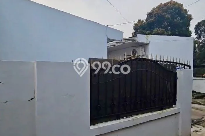 Dijual Segera Rumah Kost di BSD, Tangerang 6 Kamar Dijual Segera Rumah Kost di BSD, Tangerang 6 Kamar