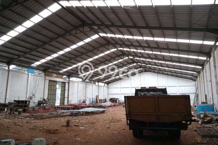 Gudang untuk Disewa di Pusat Tangerang Luas Bangunan 1500m2 Gudang untuk Disewa di Pusat Tangerang Luas Bangunan 1500m2
