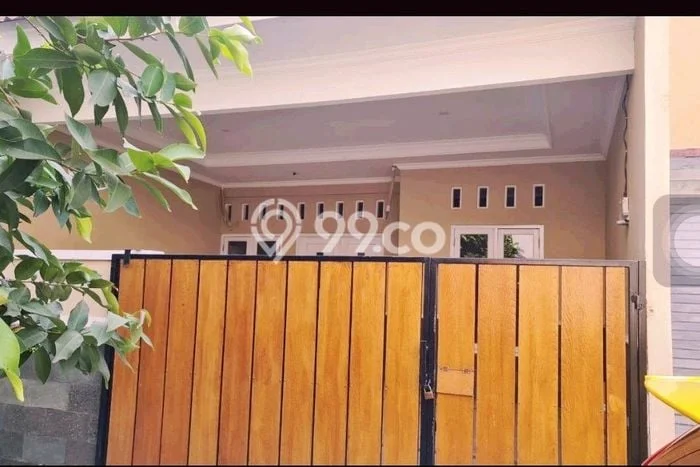 Dijual Rumah Siap Huni di Telukjambe Timur Karawang Harga Rp 450 Juta LT 72m2 Dijual Rumah Siap Huni di Telukjambe Timur Karawang Harga Rp 450 Juta LT 72m2