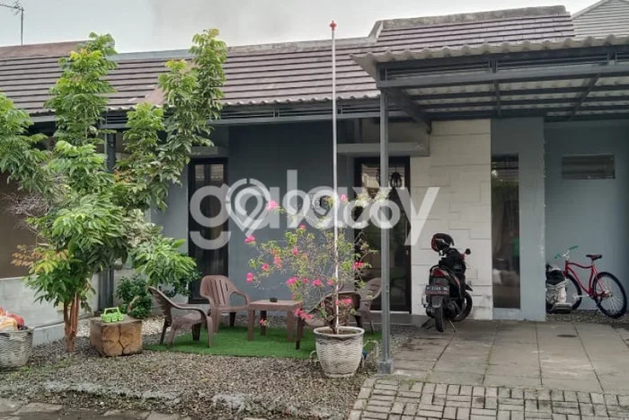 LOKASI PREMIUM! Ruko di Taman, Luas 36m2m², Mainroad, Area Komersial LOKASI PREMIUM! Ruko di Taman, Luas 36m2m², Mainroad, Area Komersial