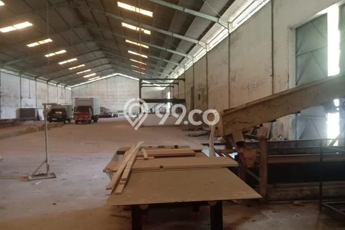 FOR SALE! Pabrik di Gempol Pasuruan, LT 7890m2, LB 1600m2 FOR SALE! Pabrik di Gempol Pasuruan, LT 7890m2, LB 1600m2
