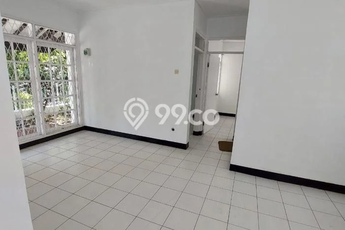 Lokasi terbaik! Rumah siap huni dikontrakkan di Arcamanik LB 120m2 Lokasi terbaik! Rumah siap huni dikontrakkan di Arcamanik LB 120m2