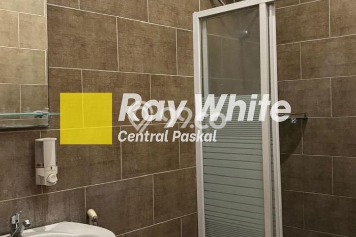 Dijual Cepat Rumah Siap Huni LT 120m2 LB 109m2 di Bandung Cocok untuk Hunian Dijual Cepat Rumah Siap Huni LT 120m2 LB 109m2 di Bandung Cocok untuk Hunian