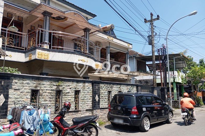 Siap Huni Rumah Mewah 14 Kamar di Banguntapan Dekat ke Mana Pun Siap Huni Rumah Mewah 14 Kamar di Banguntapan Dekat ke Mana Pun