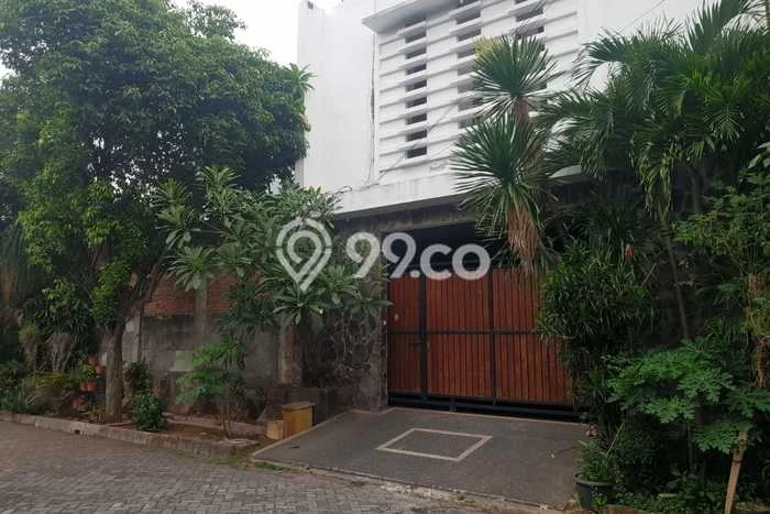 Jual Rumah Luas Elegan Dengan View Cantik di Kedoya Selatan, Jakarta Barat Jual Rumah Luas Elegan Dengan View Cantik di Kedoya Selatan, Jakarta Barat