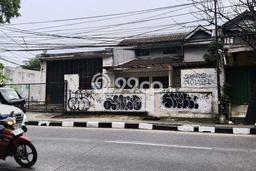 Rumah Elit LB 201m2 Siap Huni Desain Elegan di Lenteng Agung, Jakarta Selatan Rumah Elit LB 201m2 Siap Huni Desain Elegan di Lenteng Agung, Jakarta Selatan