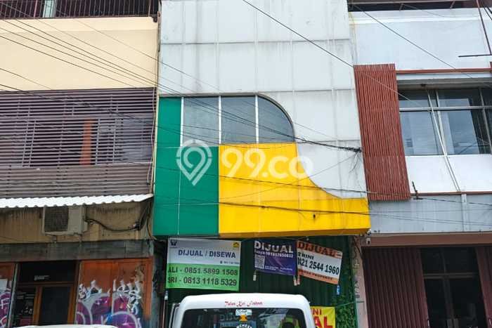 Ruko Bagus Dijual LB 200m2 Lokasi Strategis Jakarta Selatan Area Cocok untuk Bisnis Ruko Bagus Dijual LB 200m2 Lokasi Strategis Jakarta Selatan Area Cocok untuk Bisnis