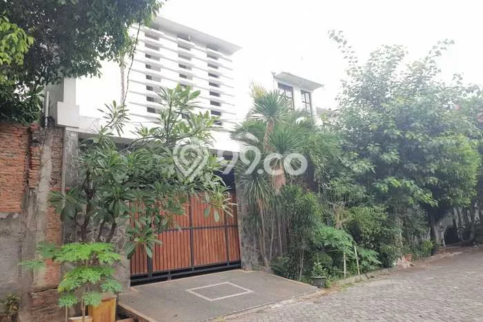 Jual Rumah Luas Elegan Dengan View Cantik di Kedoya Selatan, Jakarta Barat Jual Rumah Luas Elegan Dengan View Cantik di Kedoya Selatan, Jakarta Barat